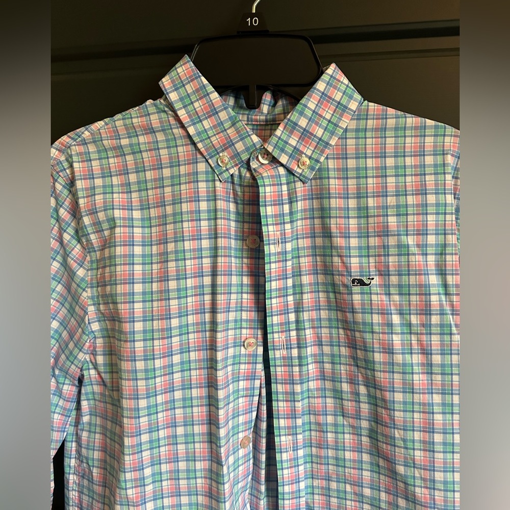 Vineyard vines - boys size M (12-14) - long sleeve shirt - perfect for Easter